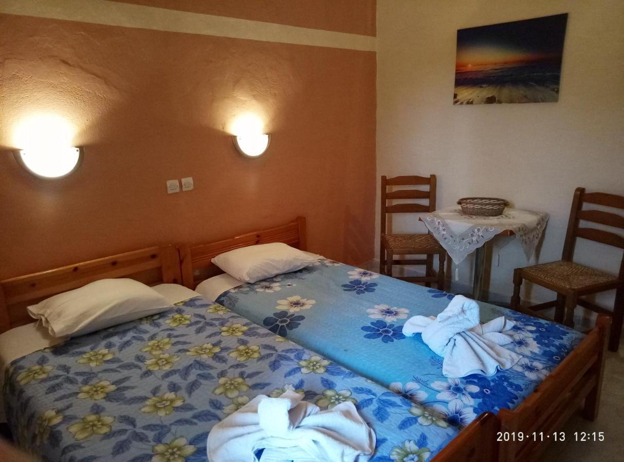 Sofia Rooms Loutra Edipsou  Eksteriør billede