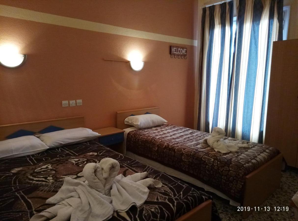 Sofia Rooms Loutra Edipsou  Eksteriør billede