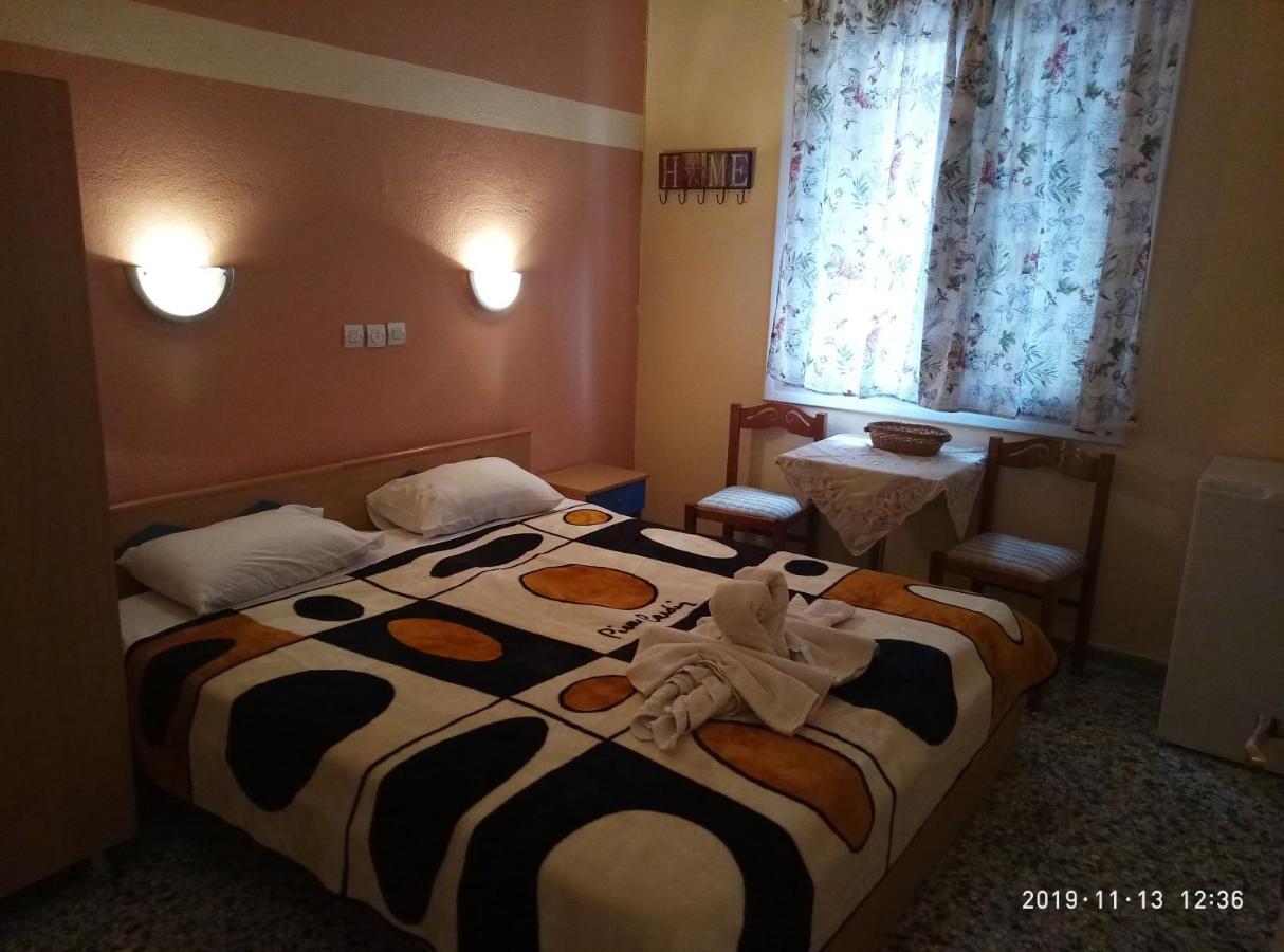 Sofia Rooms Loutra Edipsou  Eksteriør billede