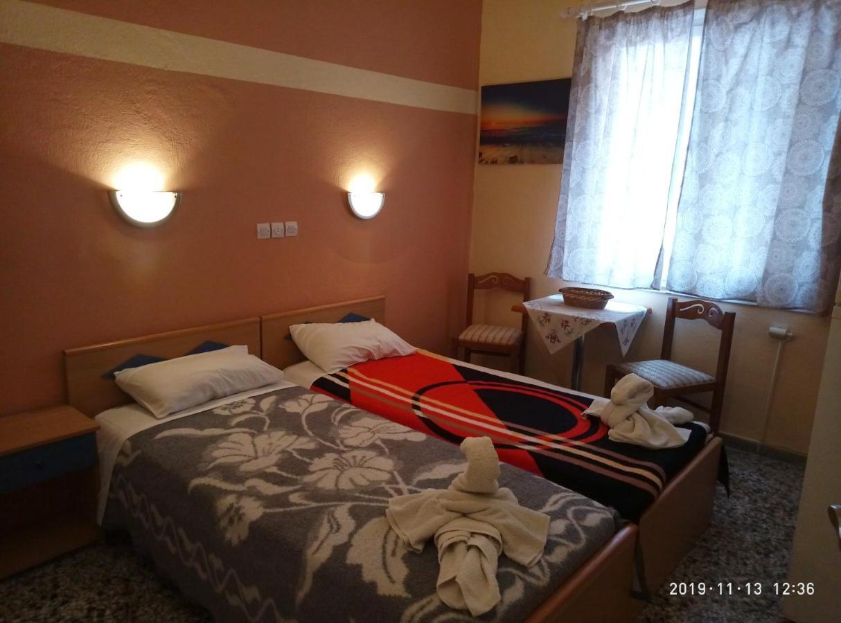 Sofia Rooms Loutra Edipsou  Eksteriør billede