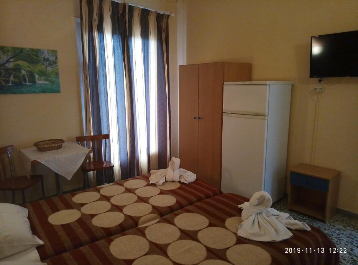 Sofia Rooms Loutra Edipsou  Eksteriør billede