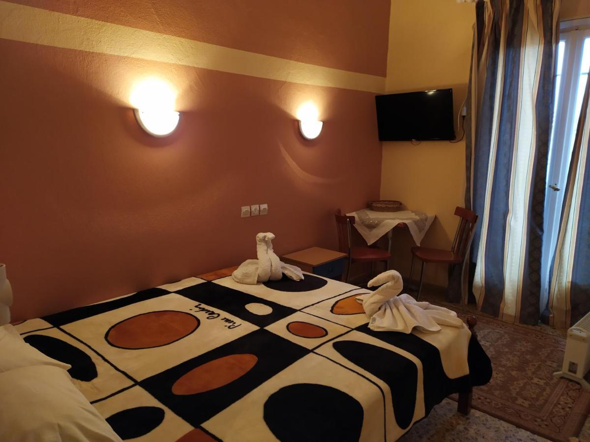 Sofia Rooms Loutra Edipsou  Eksteriør billede